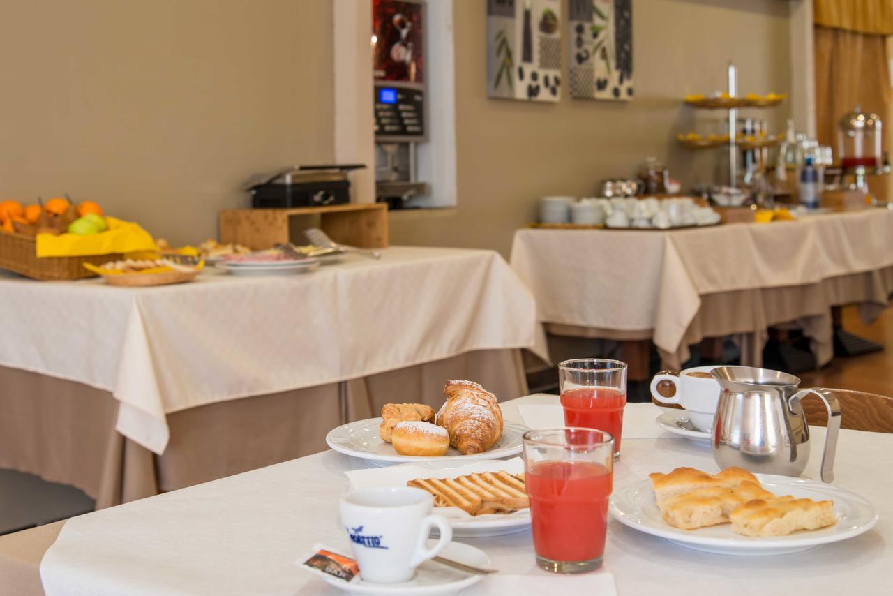 Hotel Elisabetta Sestri Levante Buitenkant foto