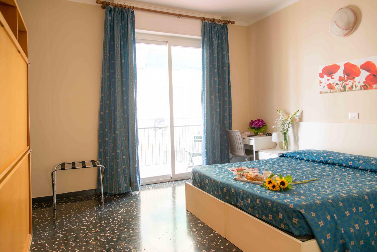 Hotel Elisabetta Sestri Levante Buitenkant foto
